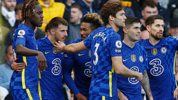 Chelsea players celebrate their goal against Leeds United - Craig Bro / Reuters - Craig Bro / Reuters