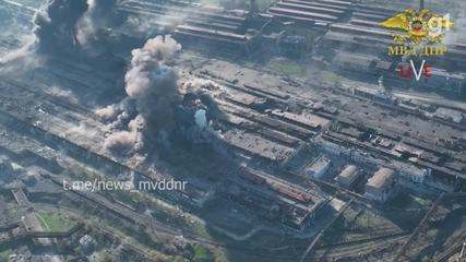 A separatist group publishes a video of the bombing of the Azovstal power plant